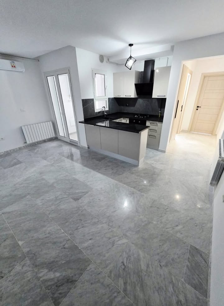 Appartement s1 cité wahat au 1ére etage
