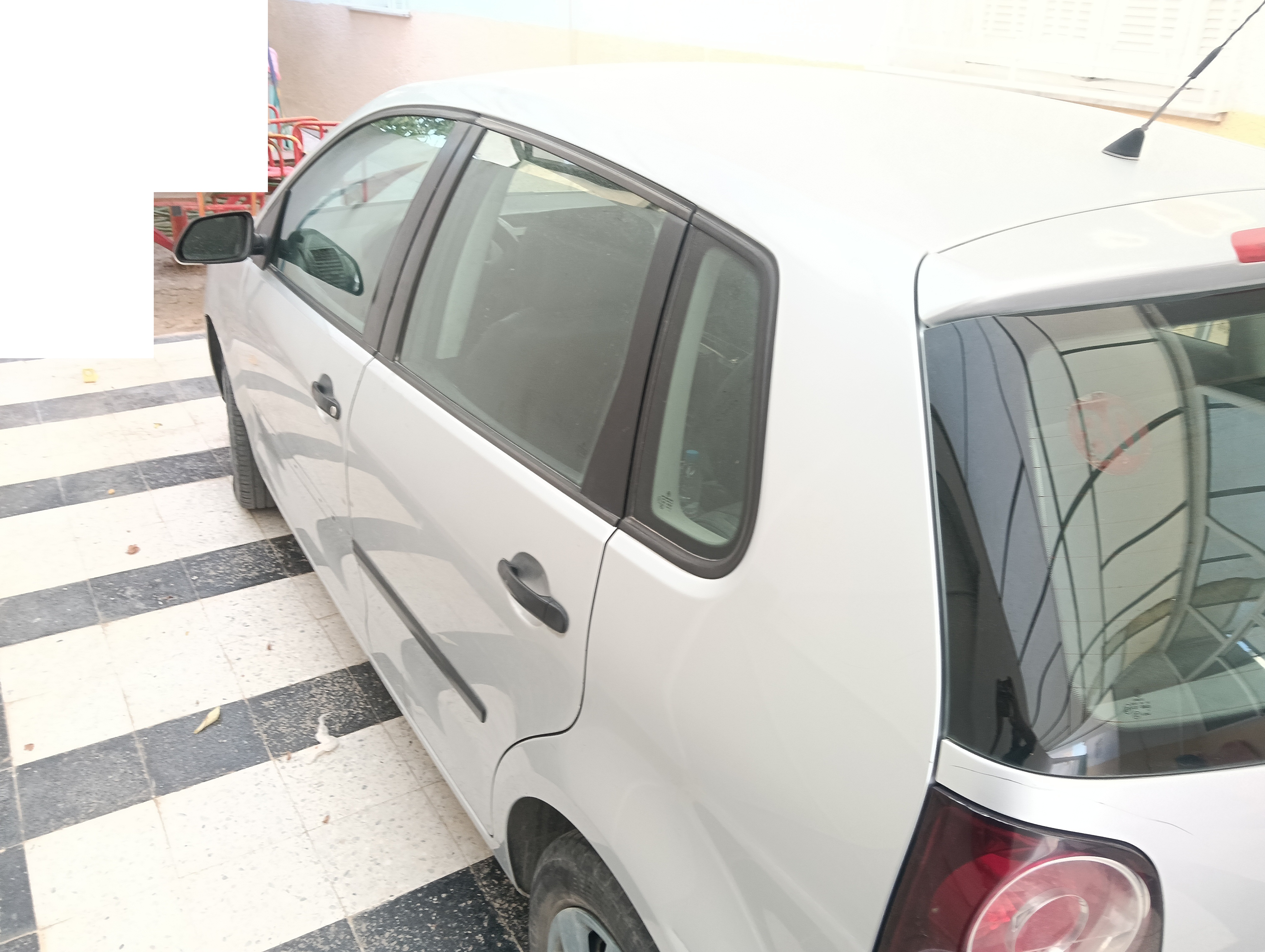 Voiture polo 1er main année 2008 sans climatiseur