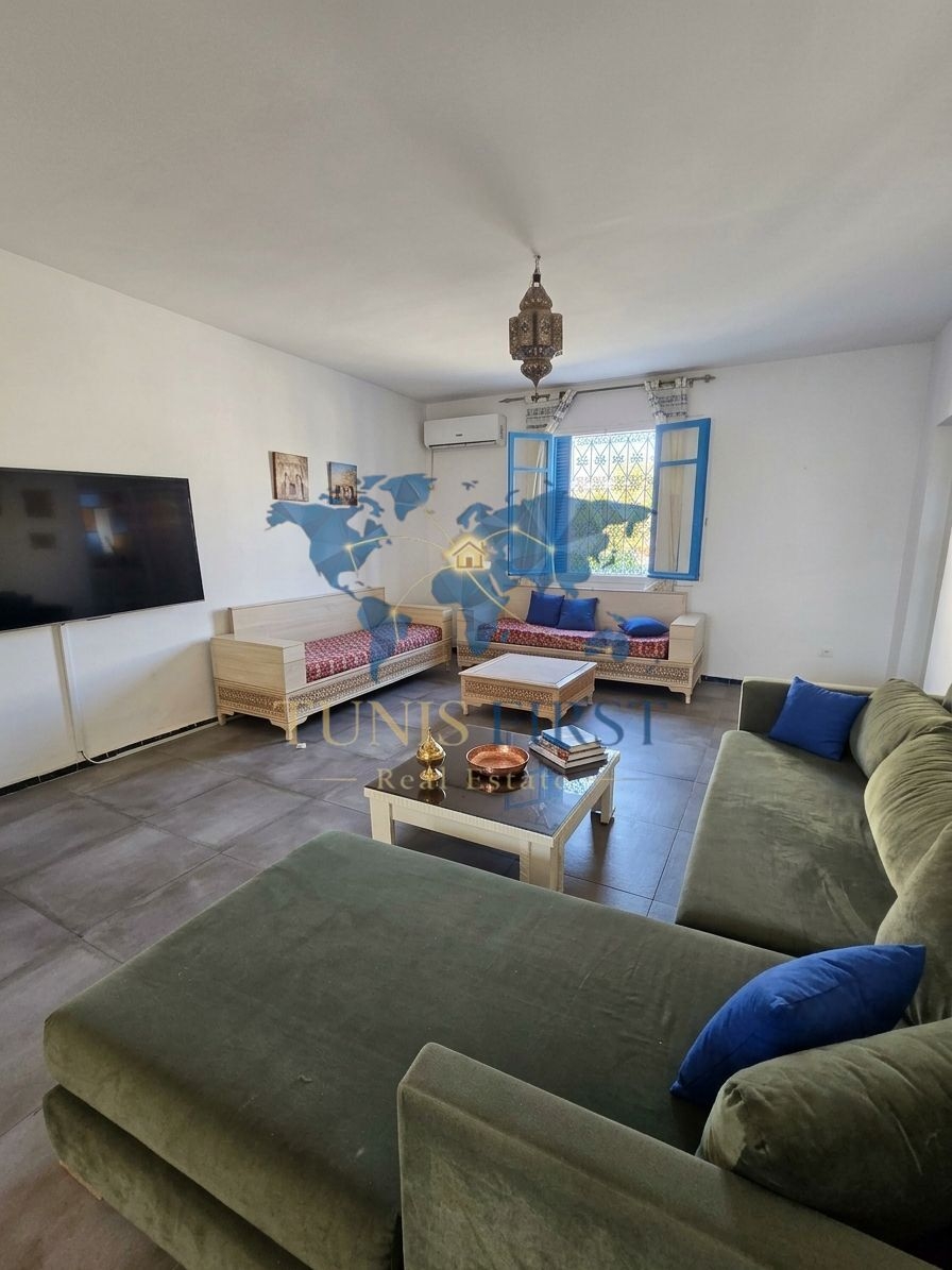 Etage de villa s3 meublé à la marsa corniche