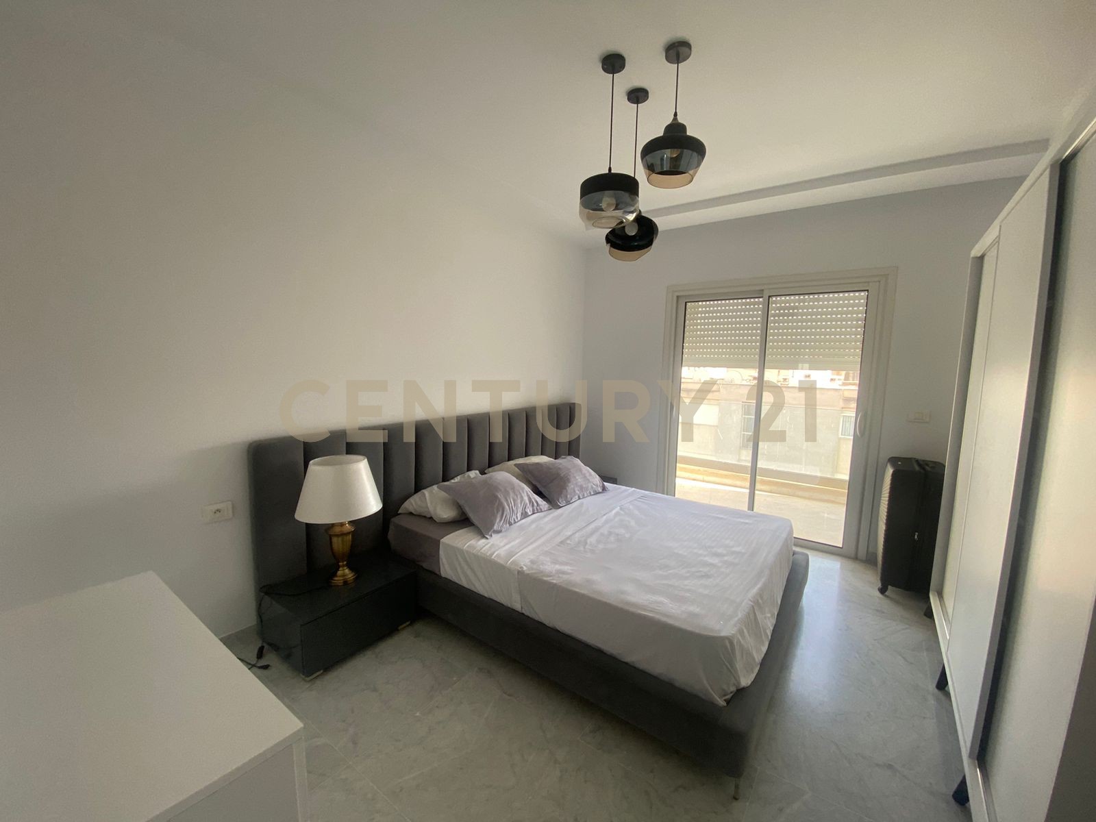 Un appartement s2 meublé a cité ennasr 2