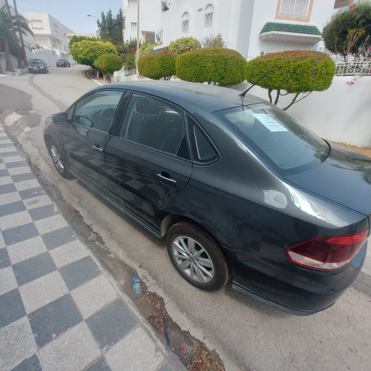 Polo sedan excellent état
