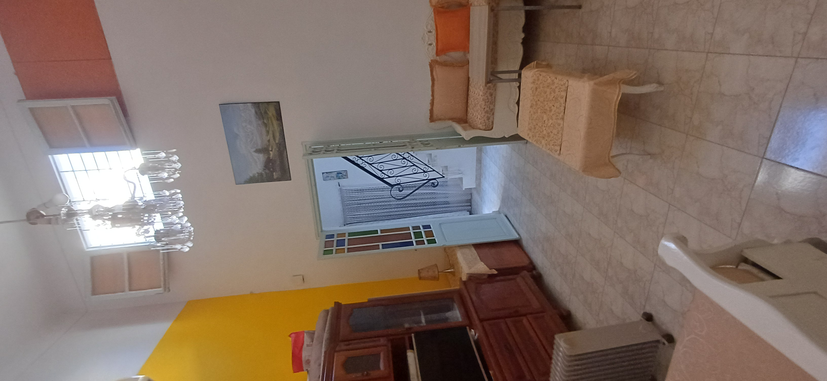 Une place dans un chambre à deux filles