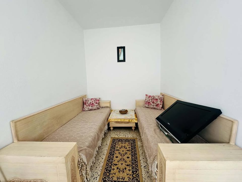 Studio s1 meublé à menzah 8 cité el mileha