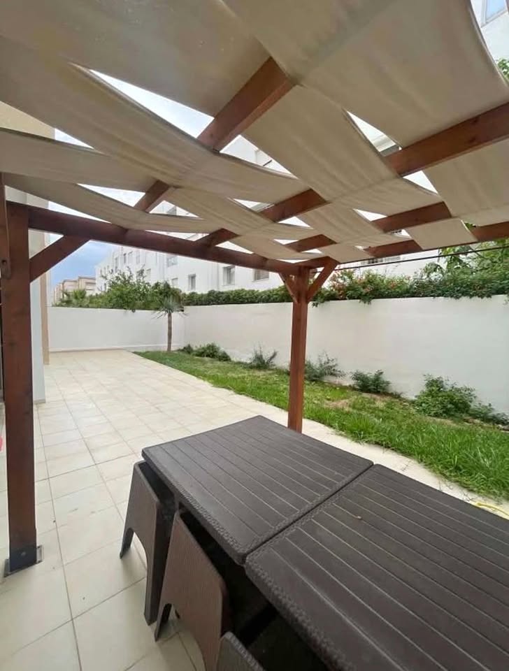 S3 rdc haut standing avec terrasse menzah 9