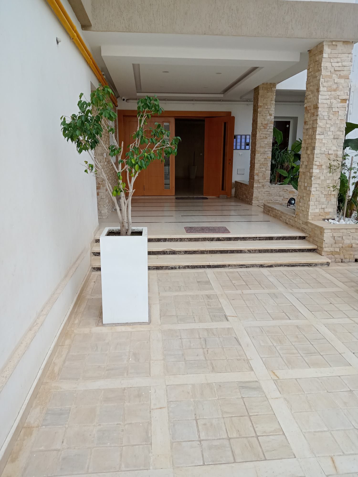 Appartement s1 el mourouj 6
