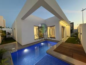villa contemporaine plein ref807a