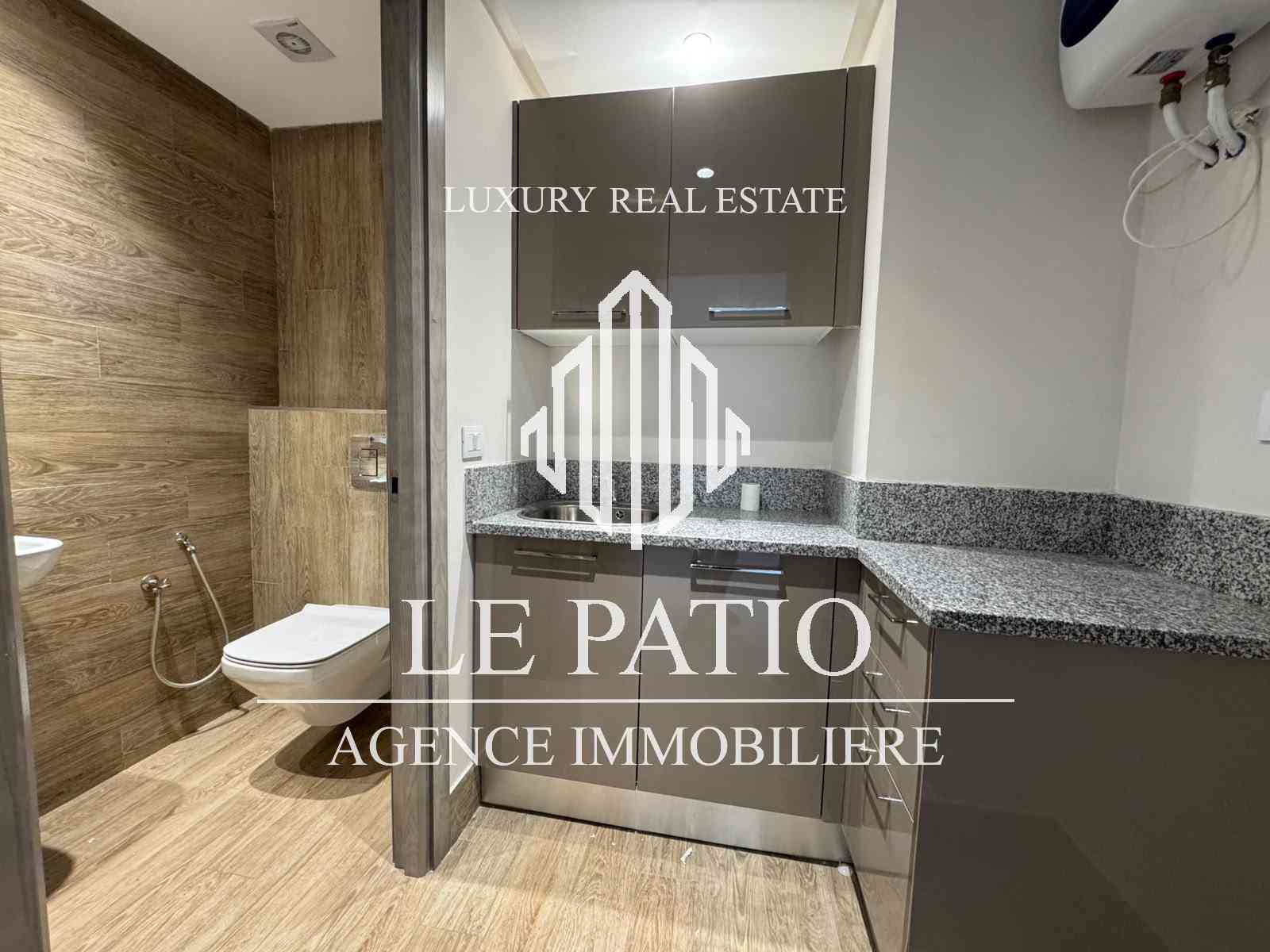 Bureau h4 au lac 3