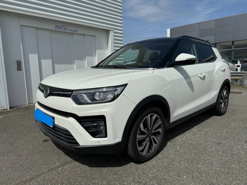 Ssangyong tivoli 1ére main