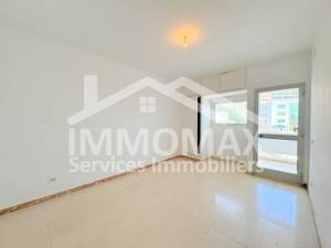 A hall5 a el menzah 6 usage ref230a