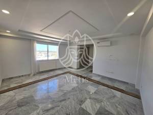 Appartement s2 vide ref815a