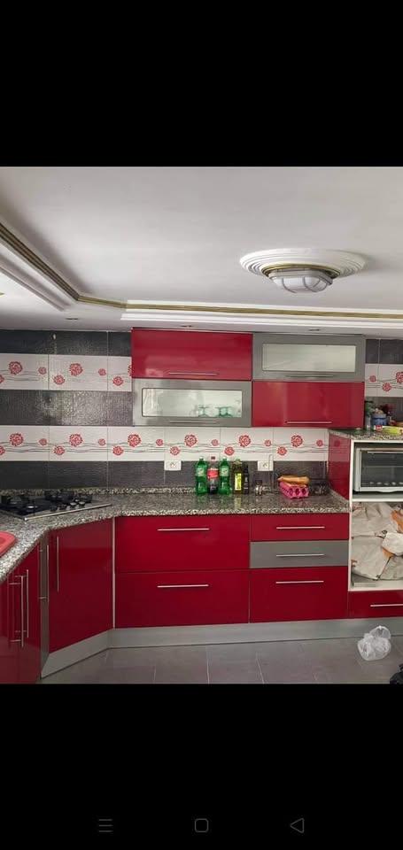 Rdc de villa s2 meublée et bien équipée
