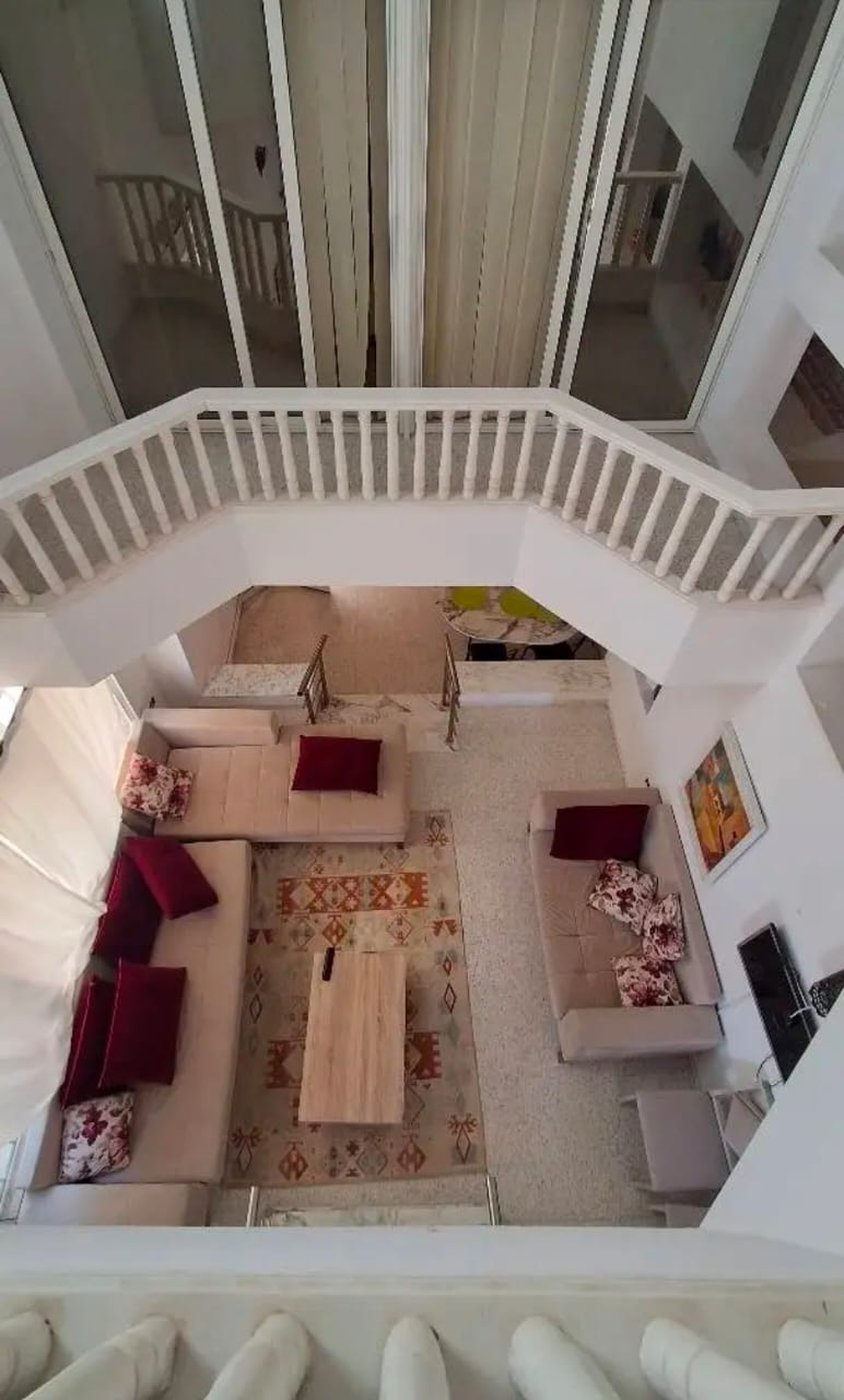 Une superbe villa moderne de standing s4