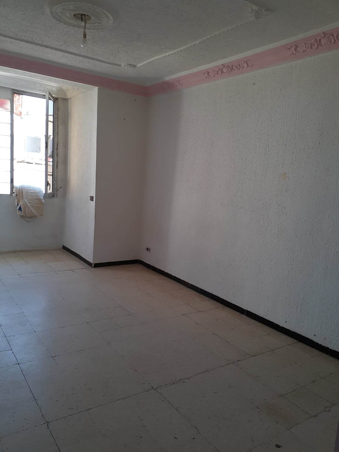 Un appartement ksar said 2