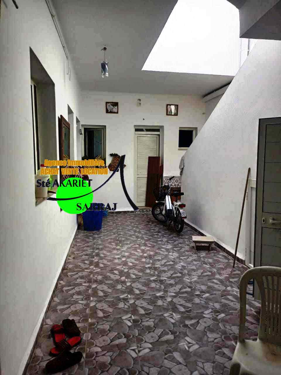 Maison r2 pas loin de lycée hammem sousse 1