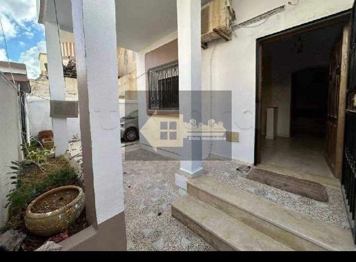 Ariana soghra vnt triplex et s3