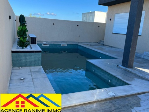 Grande villa haute standing a la mer haouaria