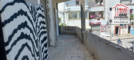Etage de villa nohra à carthage el yasmina