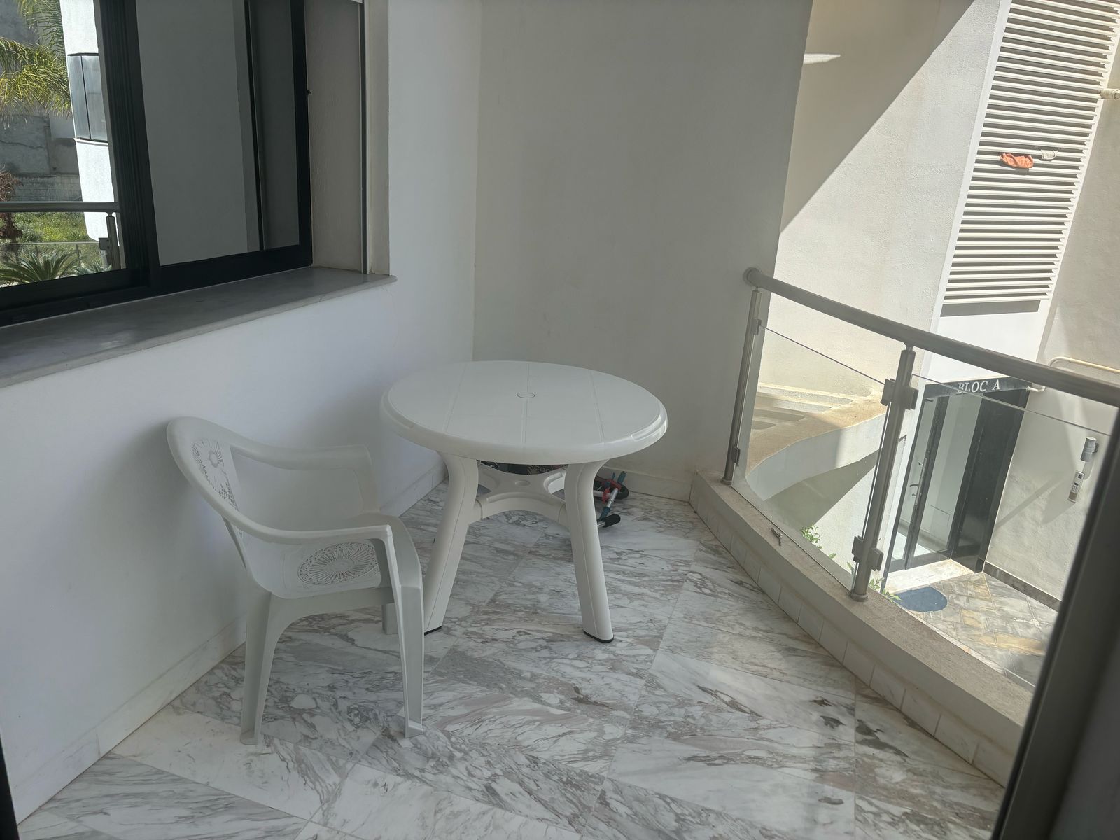 Appartement s3 à v à ennaser