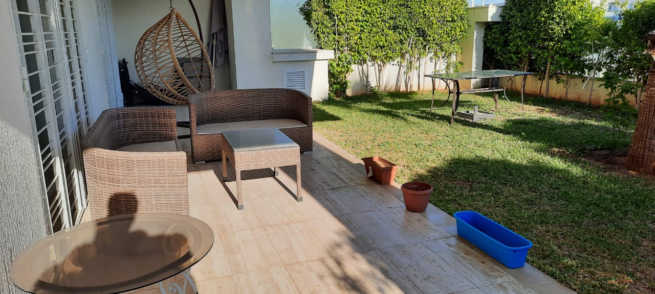 Triplex aux jardins de carthage
