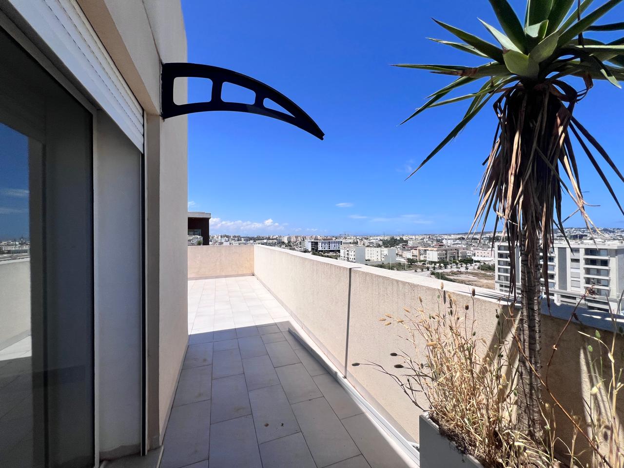Penthouse à v au jardins de carthage