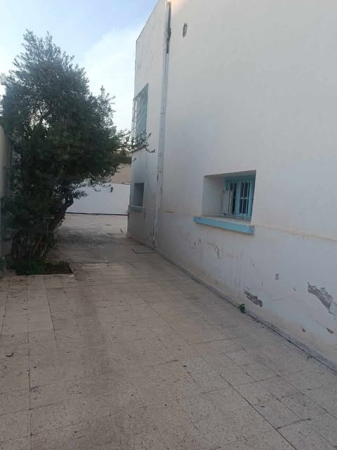 Joli villa a bardo