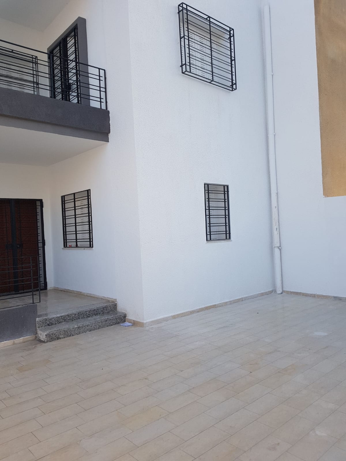 Villa jumelée hs borj louzir