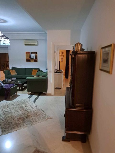 Joli appartement s plus 2 à ennasr