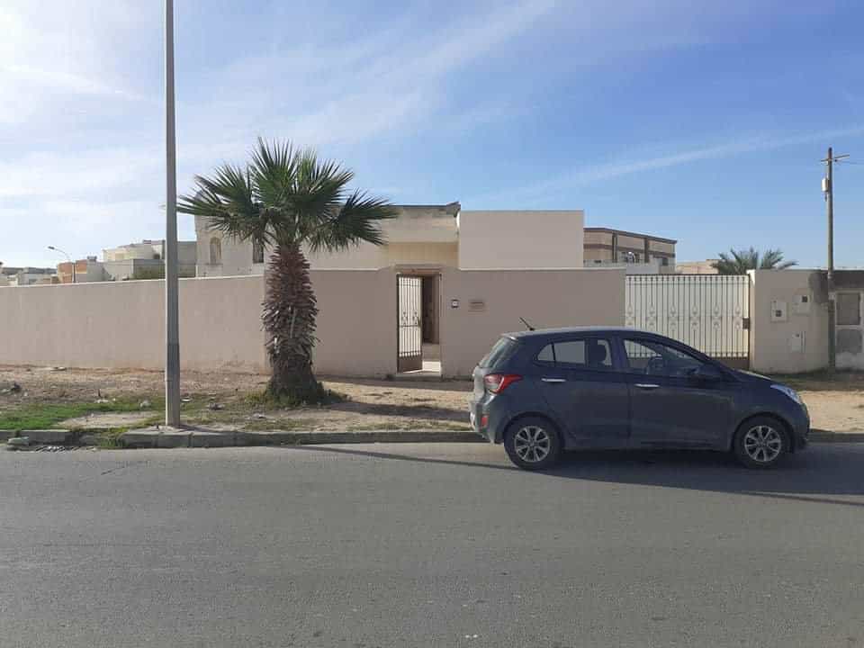 Villa 3 pièces 100m2 bâtis dans un terrain 532m2