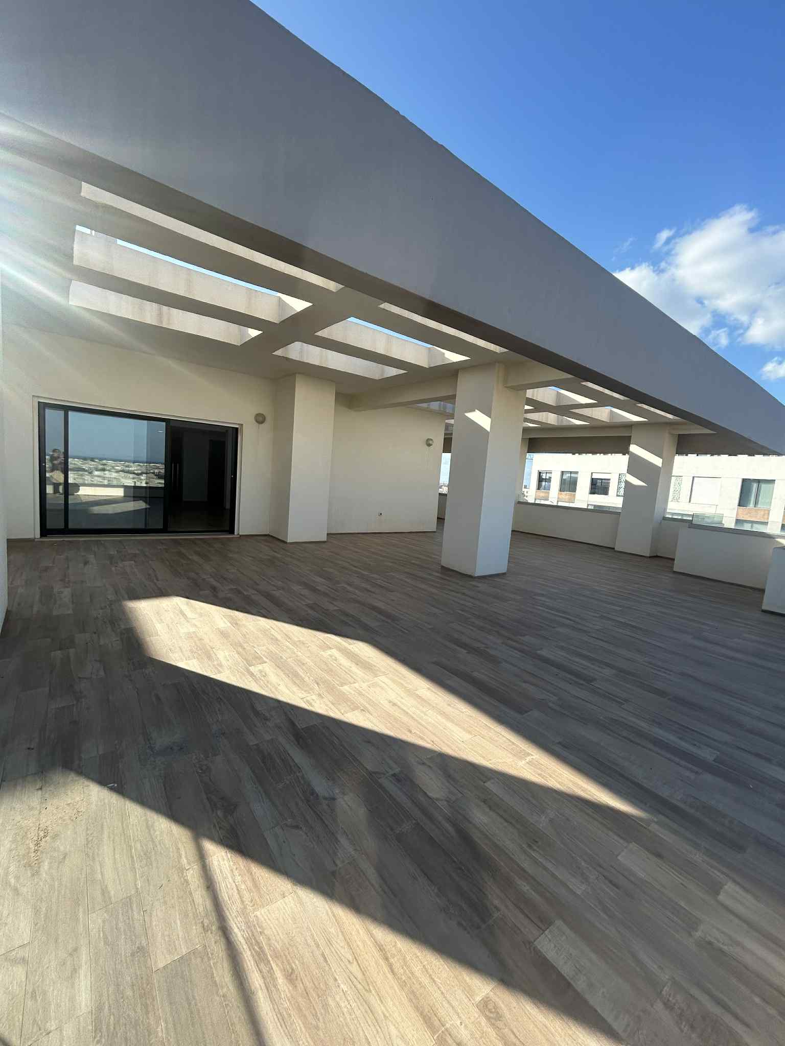 Penthouse de prestige au jardins de carthage