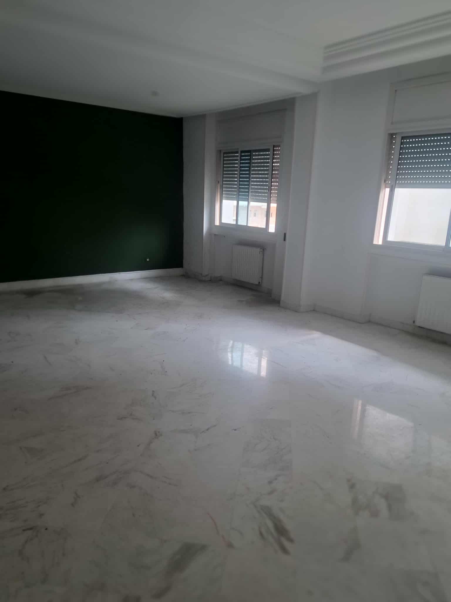 Appartement s2 à ennasr avec tfi