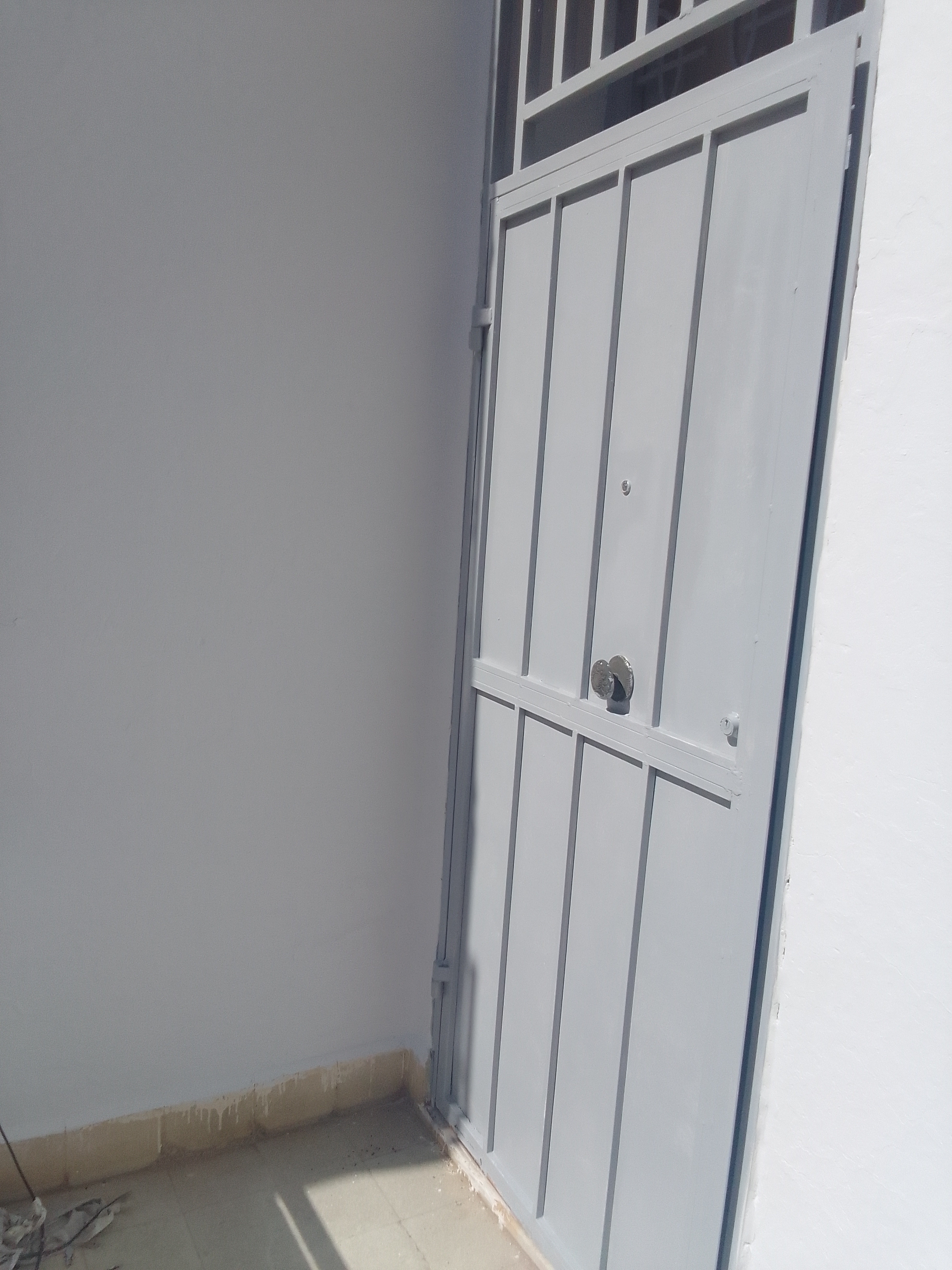 Petit appartement au centre ville au 100 metres