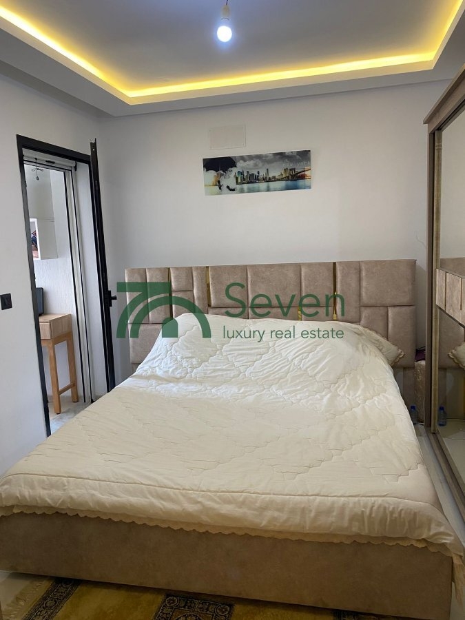 Un appartement en s2 à cité les palmerais