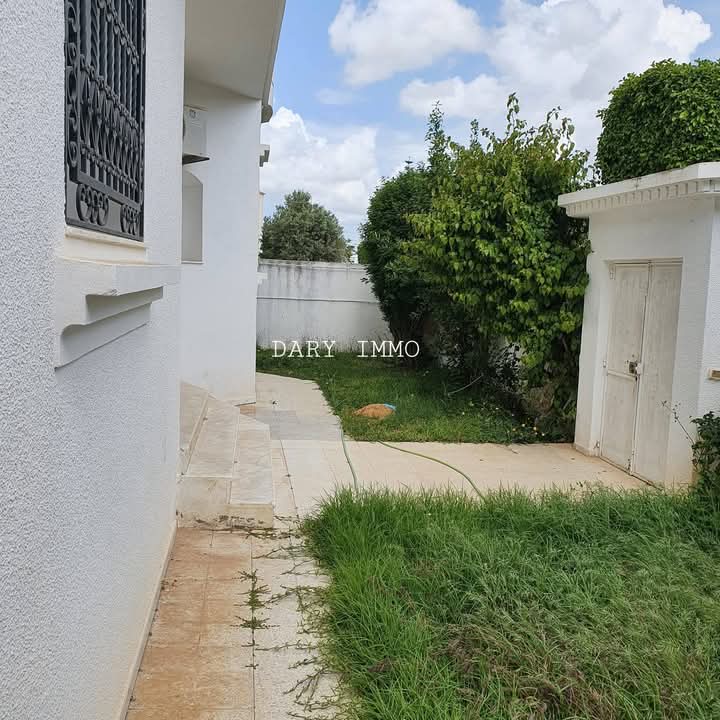 Villa s8 à riadh landlouss
