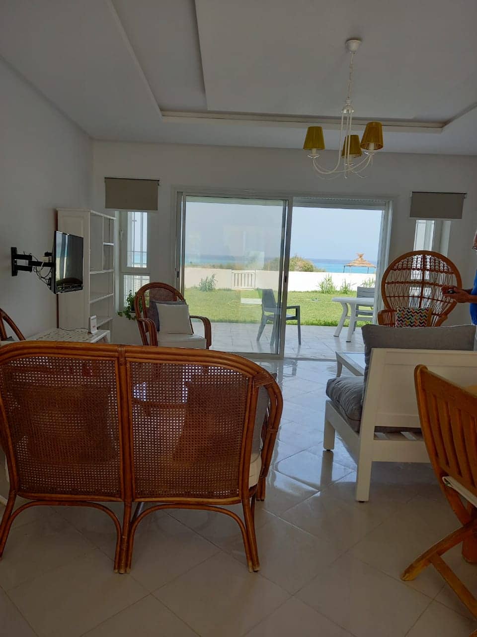 Villa haut standing à ezzahra hammem ghzez