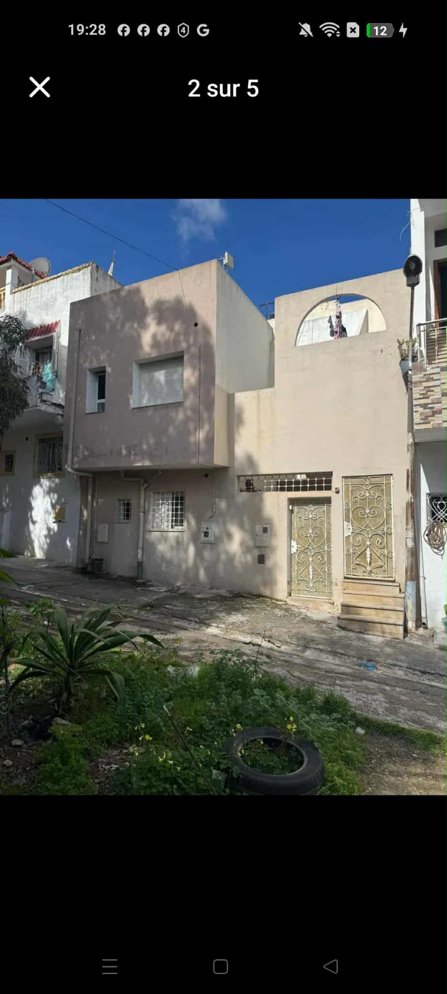 Duplex divisé en deux beaux studios
