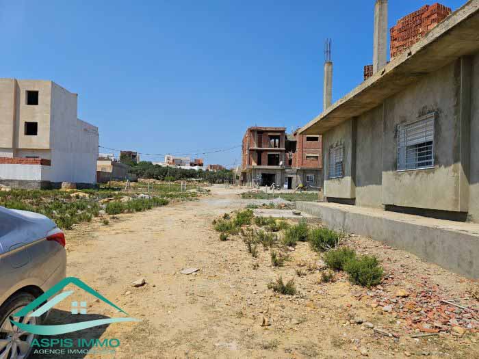 Vt840 terrain 467 m2 à kelibia