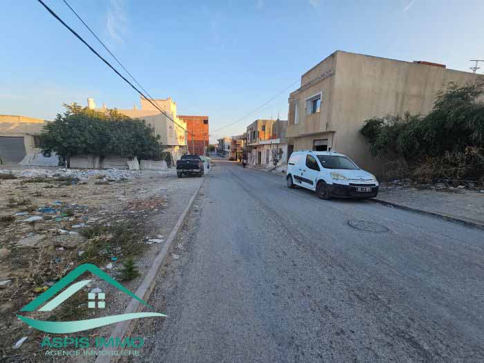 Vt855 terrain 300 m2 à cité el ksiba kelibia