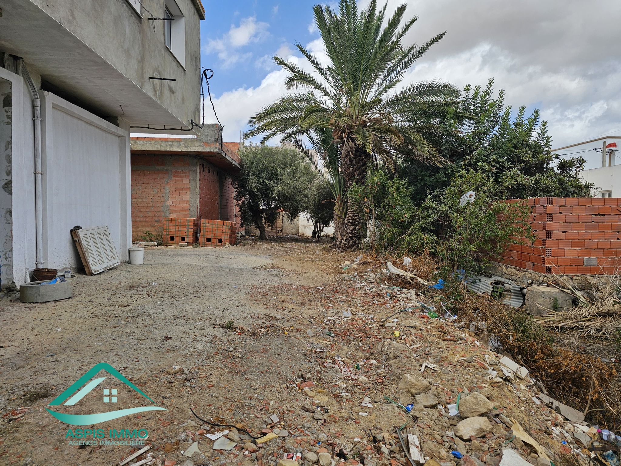 Vt930 terrain 122 m2 à kelibia