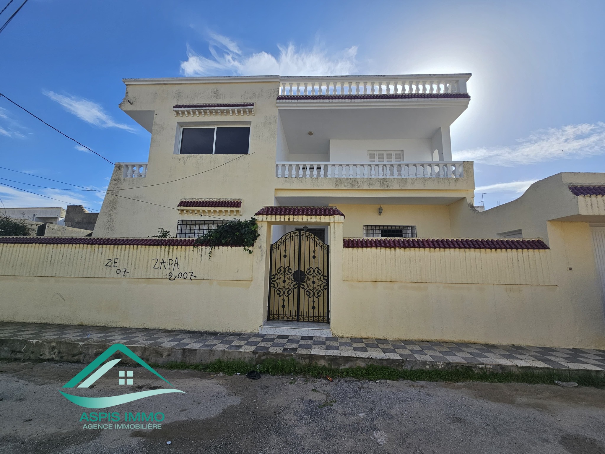 Vt978 maison 292 m2 à cité el ksiba kelibia