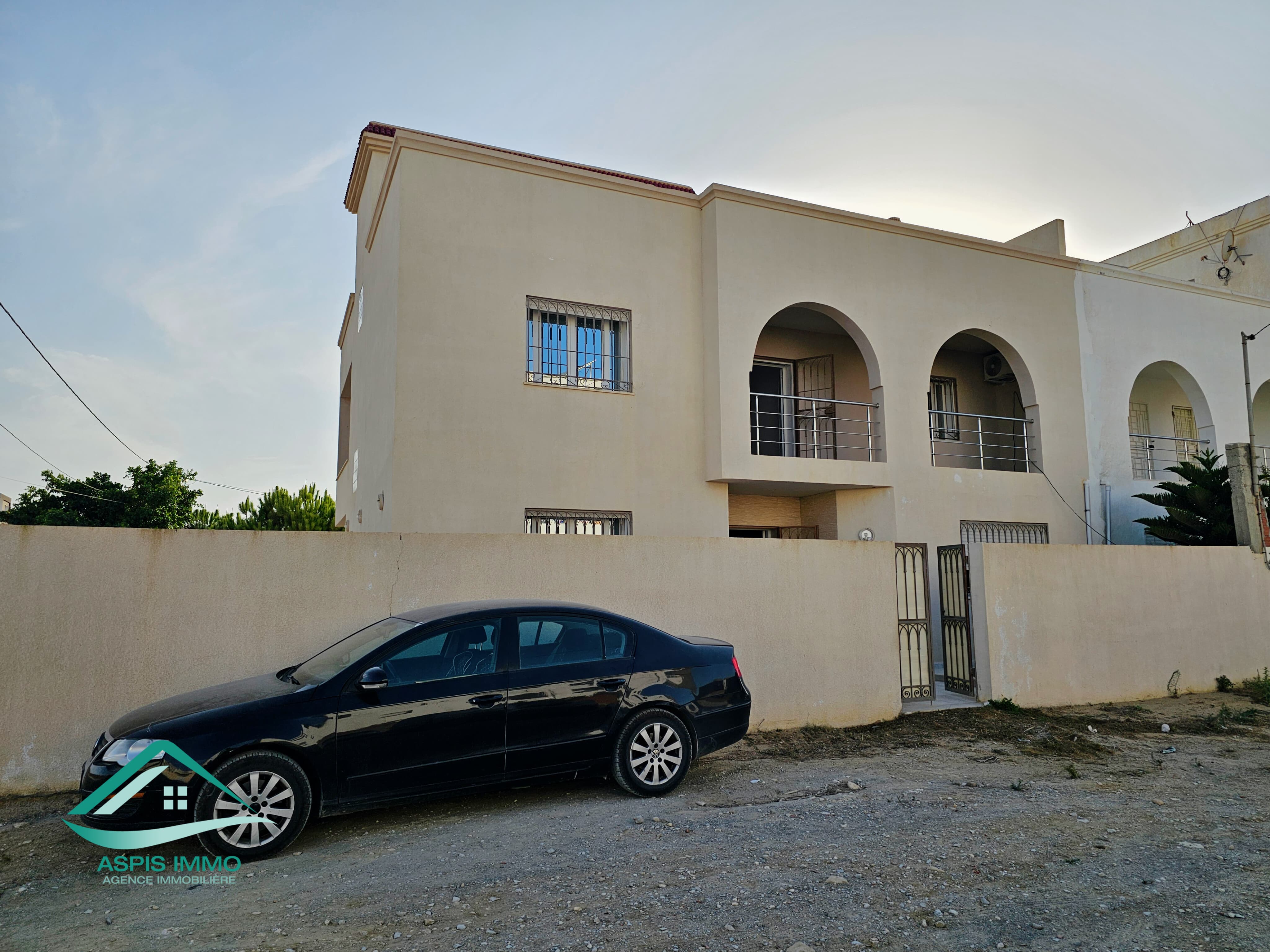 Vt1000 maison à 120 mètres de plage hammam ghzeez
