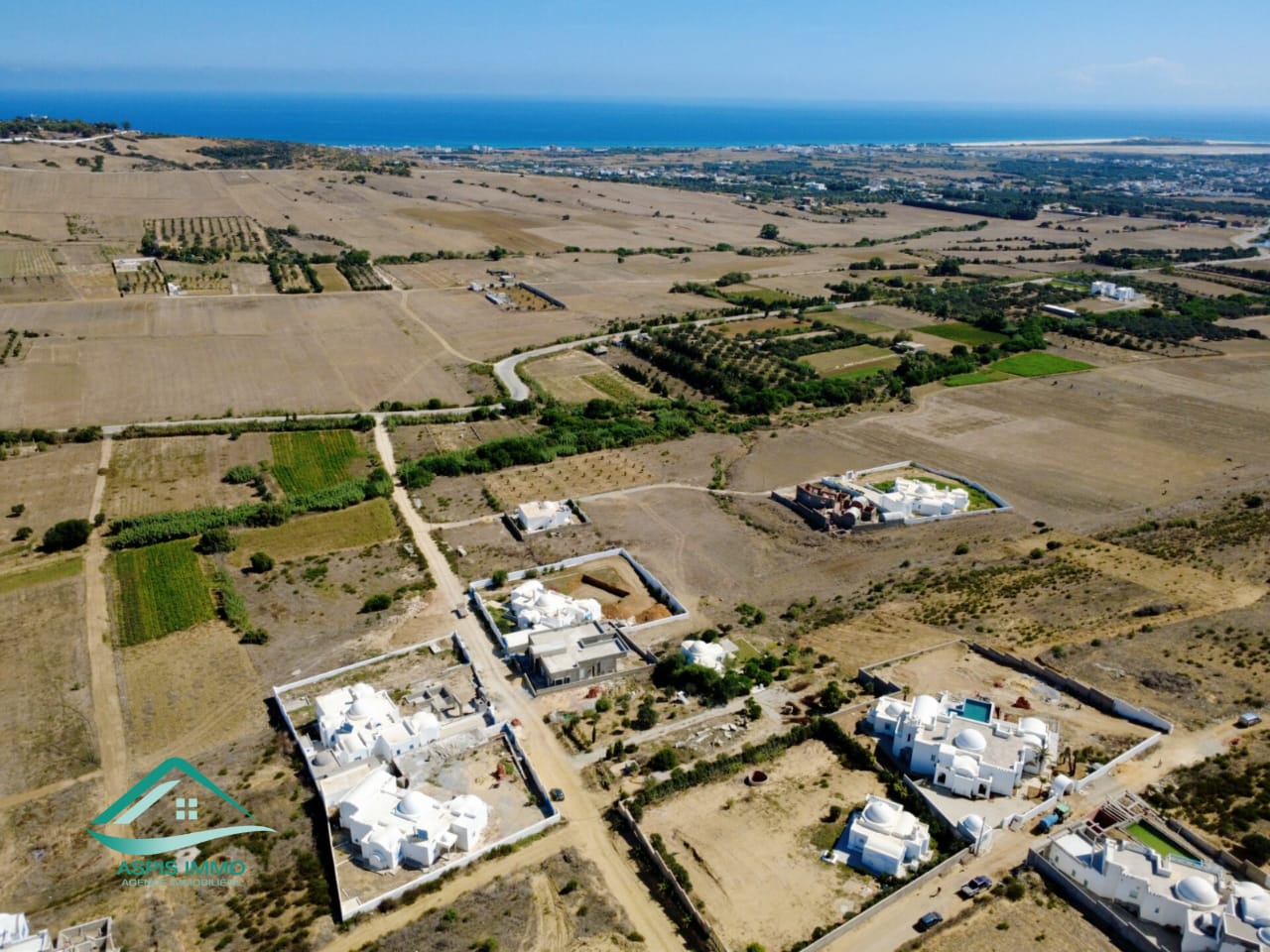 Vt1002 terrain 1200 m2 à tamezrat kelibia