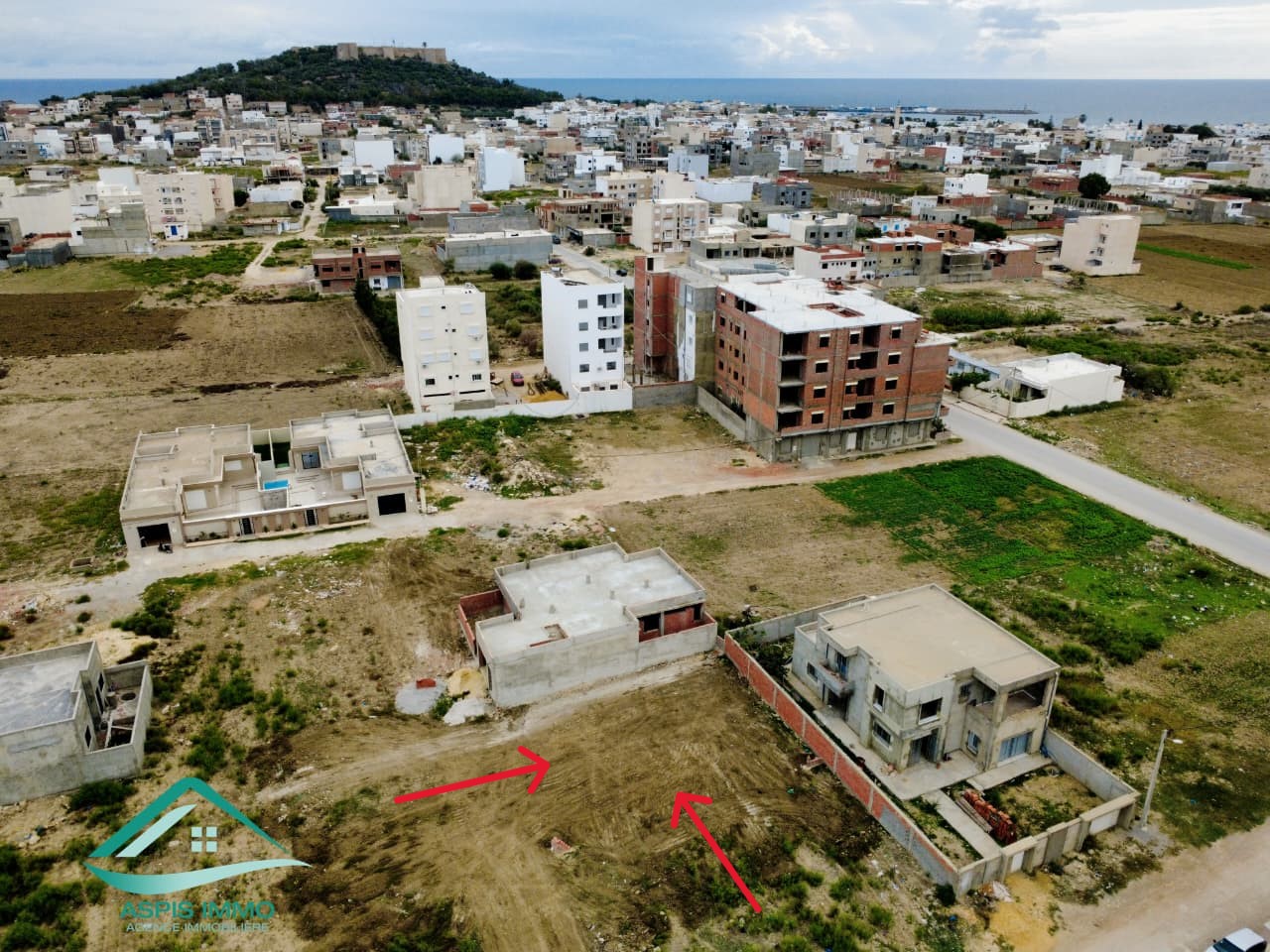 Vt1010 terrain 310 m2 à cité mirdès 2 kelibia