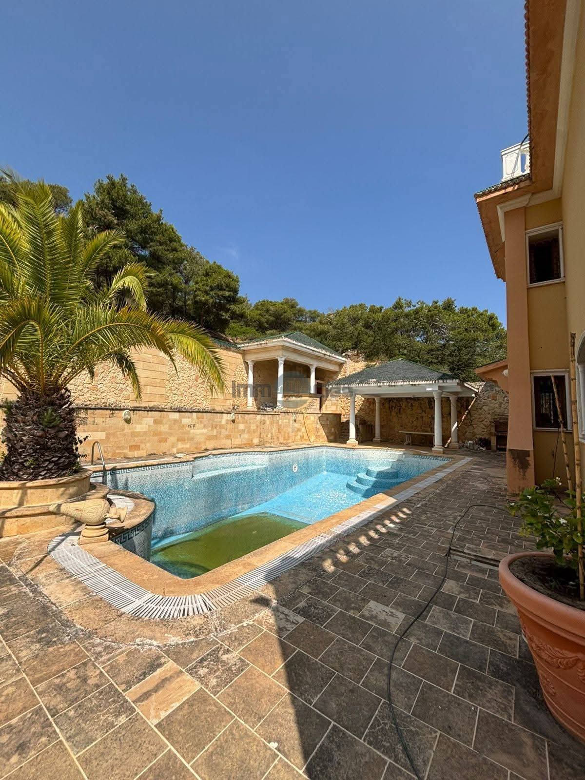 Villa haut standing corniche bizerte