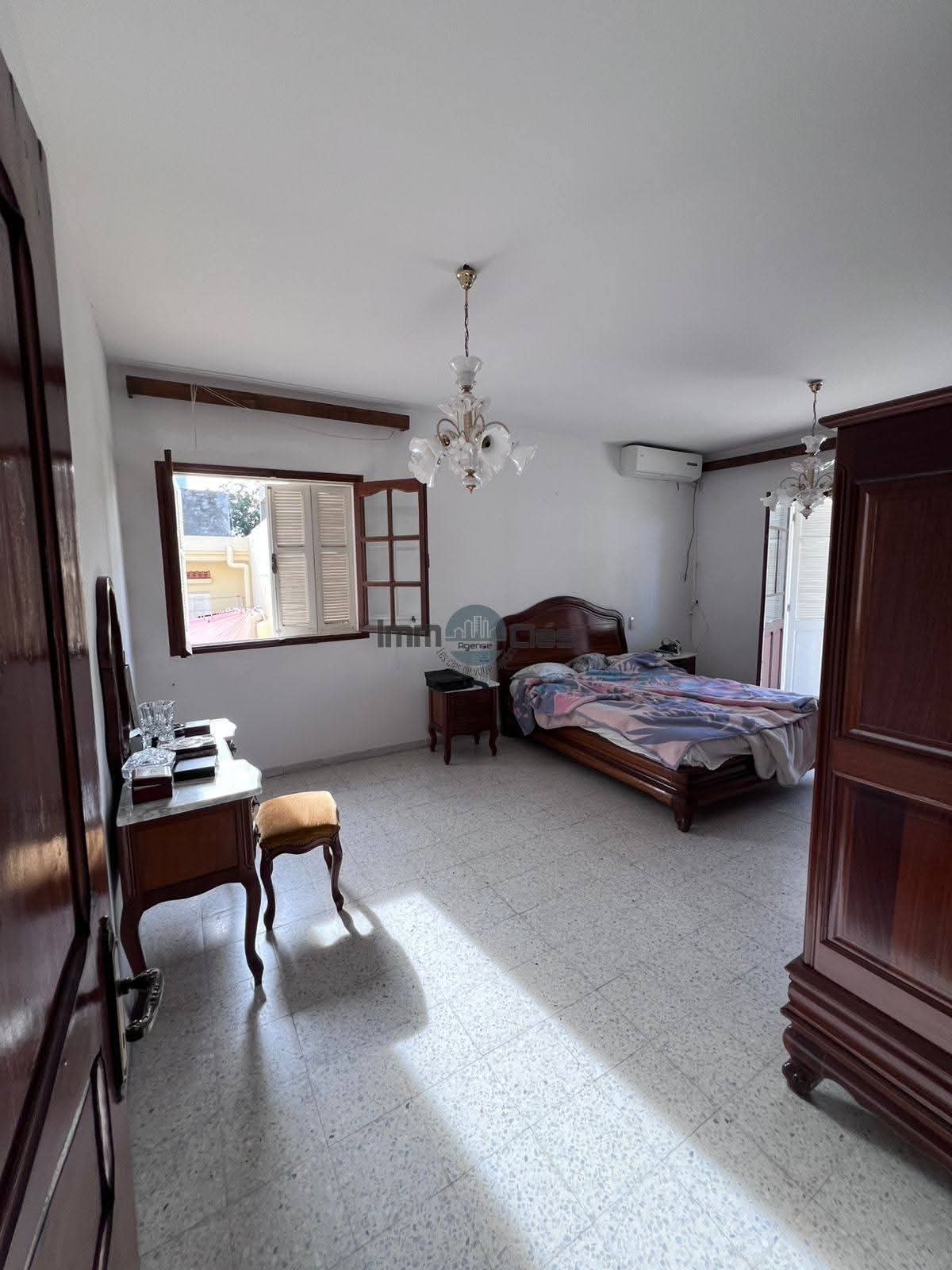 Propre et vaste appartement