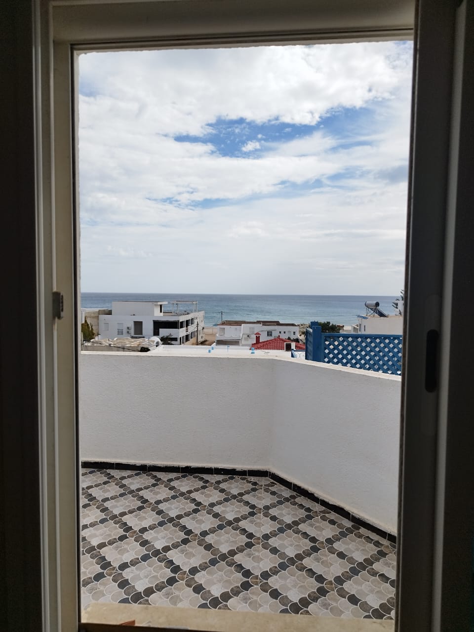 Deux studios a plage el haouaria