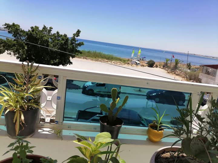Appartement et studio avec vue sur mer