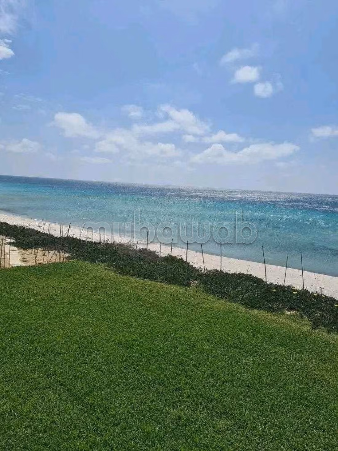 Villa pieds dans l'eau à kelibia agreable à vivre