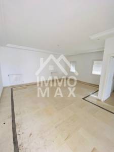 A un triplex a menzah 6 ref67a