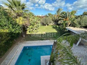 villa de prestige la soukra ref479a