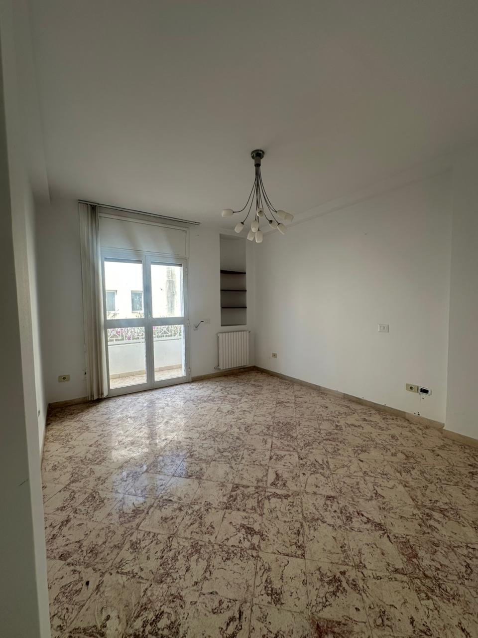 Un coquet appartement s4 à lac 1